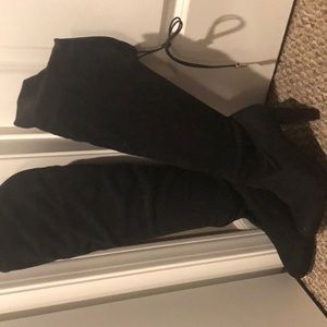 Knee high black suede boots Wide Width